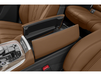 2022 BMW X7 M50i