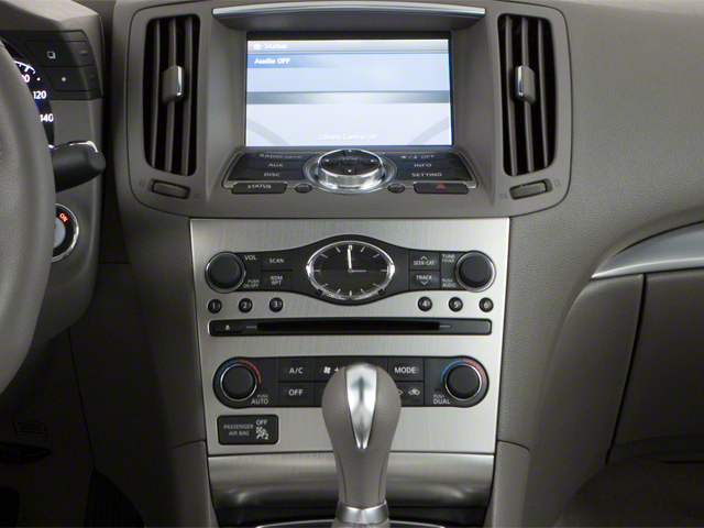 2010 INFINITI G37 Sport