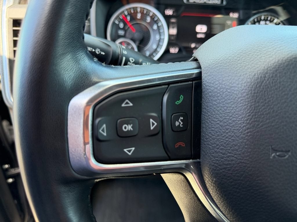 2022 RAM 1500 Laramie Crew Cab 4x4 5'7" Box