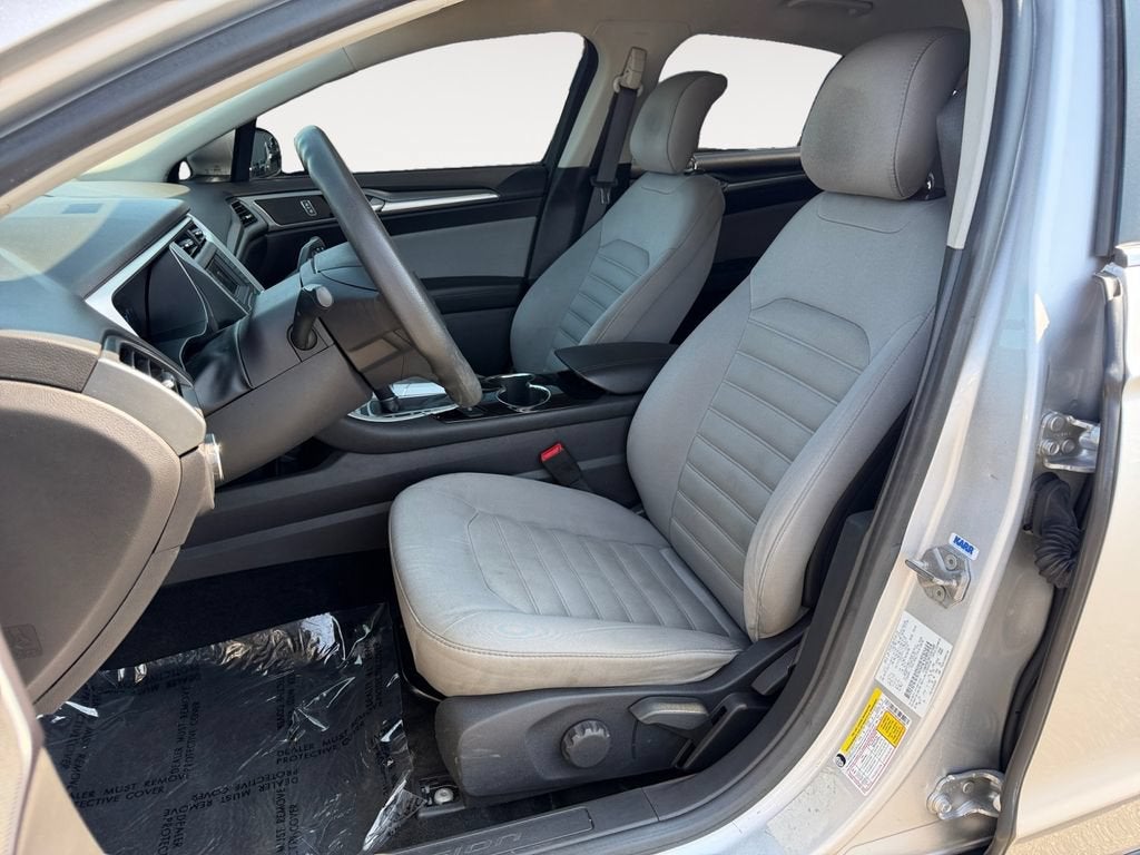 2014 Ford Fusion S