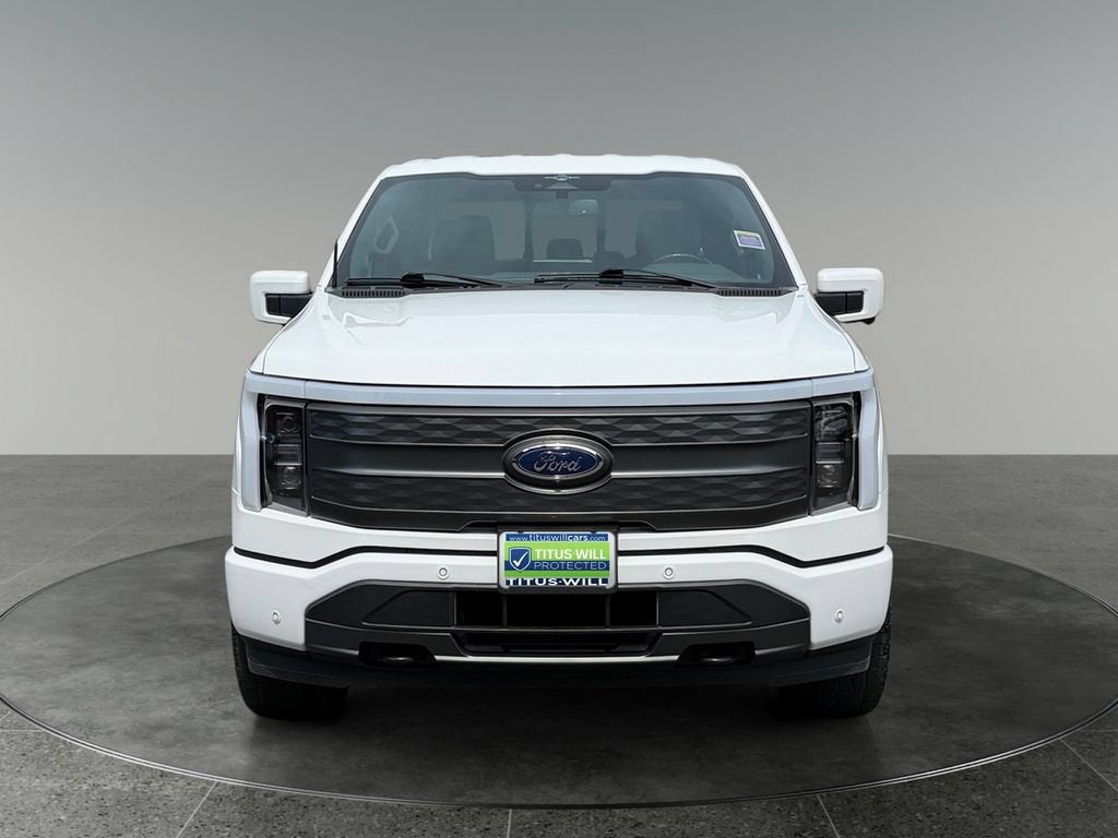 2023 Ford F-150 Lightning LARIAT