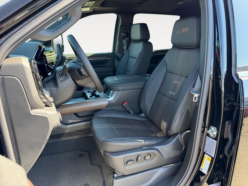 2026 Chevrolet Silverado 3500 HD High Country DRW