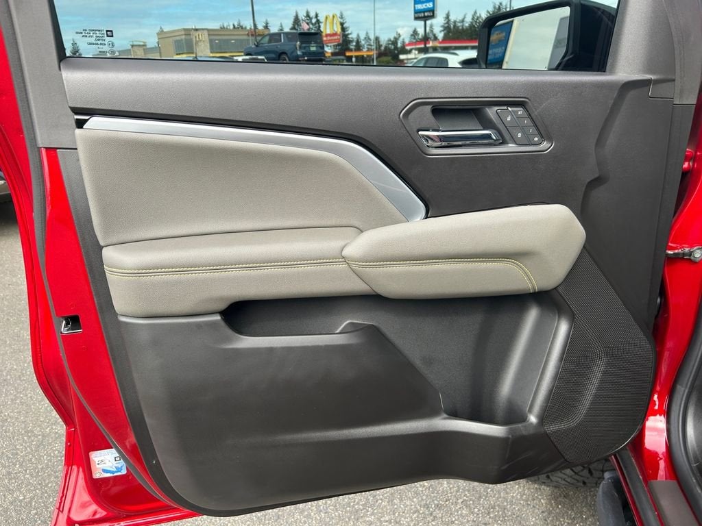 2025 Chevrolet Colorado ZR2