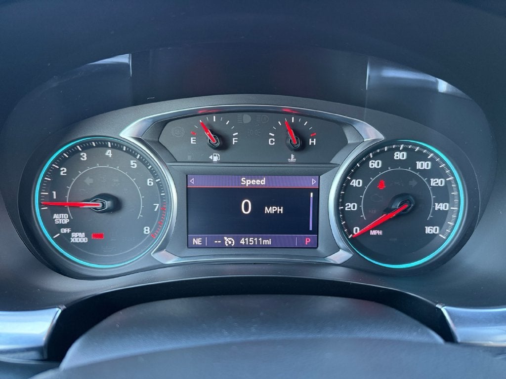 2022 Chevrolet Traverse LT Cloth