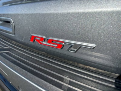 2025 Chevrolet Suburban RST