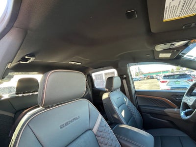 2025 GMC Canyon Denali