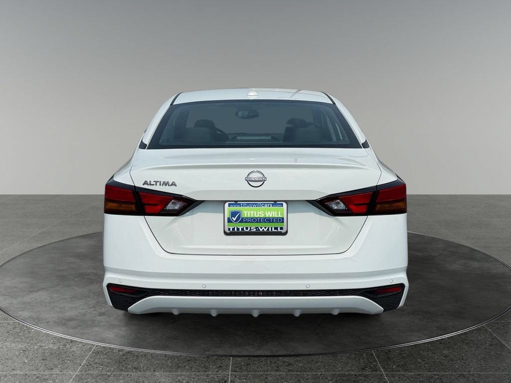 2025 Nissan Altima SV FWD