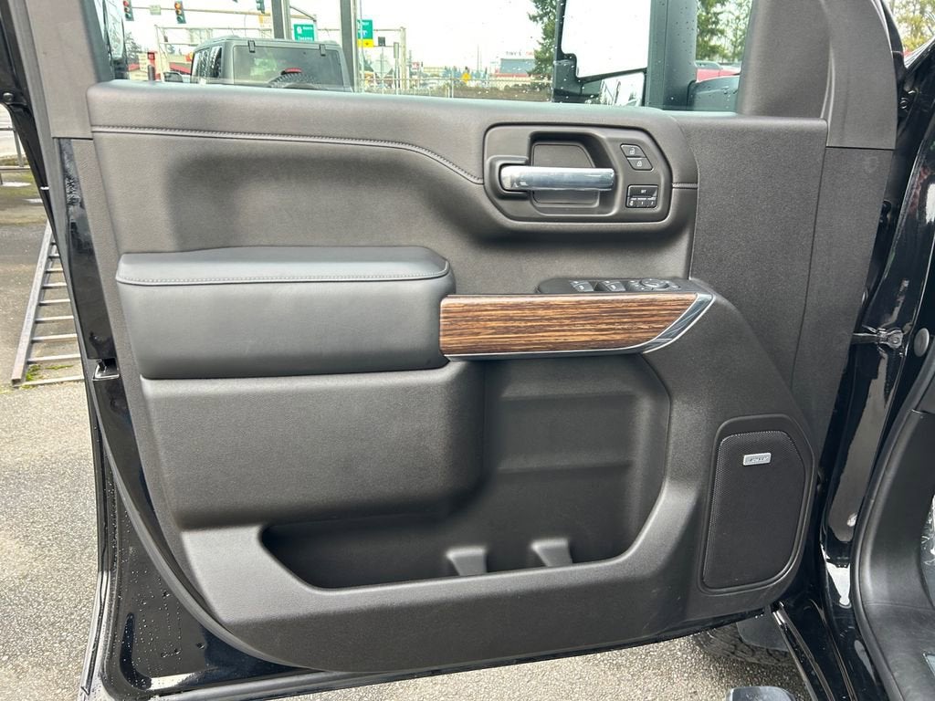 2022 Chevrolet Silverado 3500 HD High Country