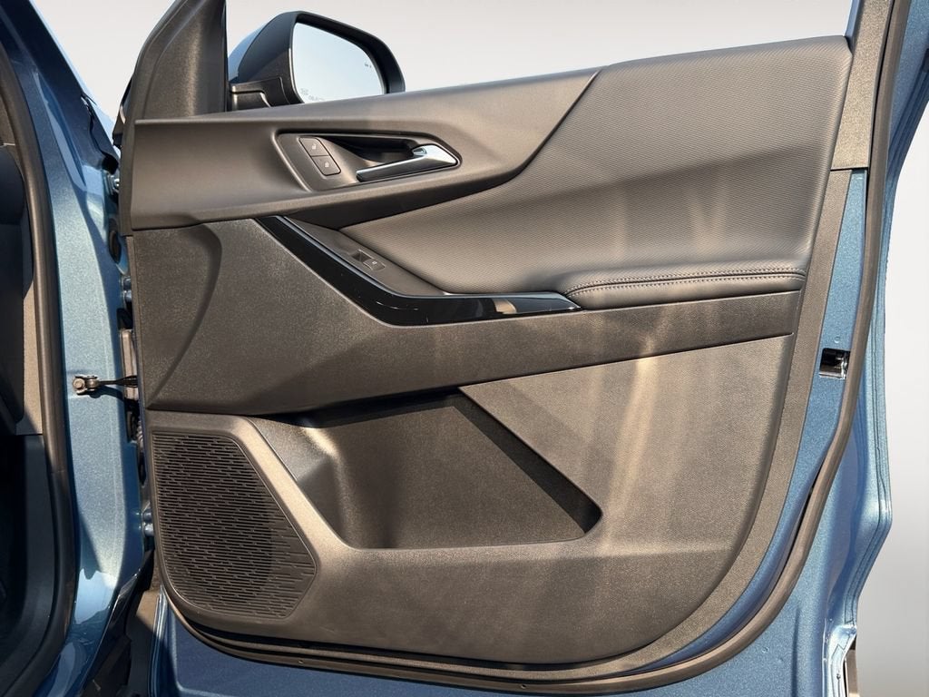 2026 Chevrolet Equinox LT - Photo 25