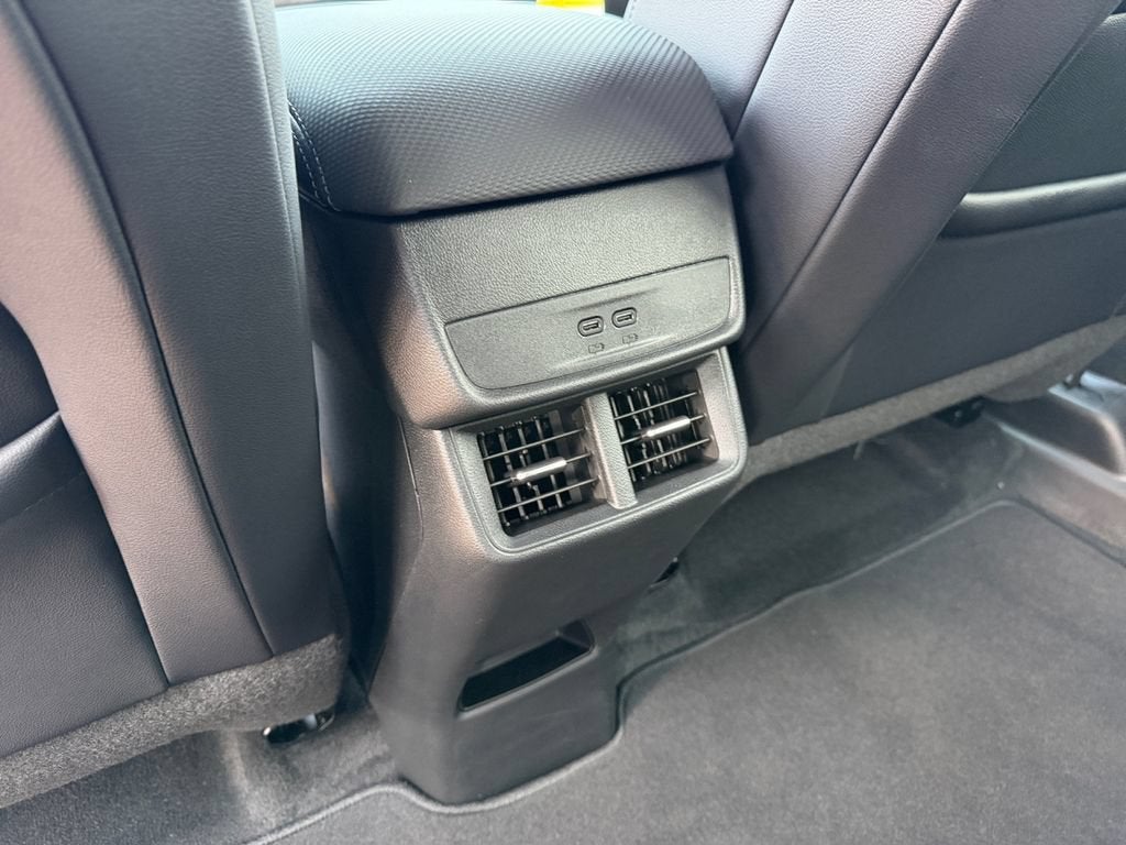 2026 Chevrolet Equinox LT - Photo 33