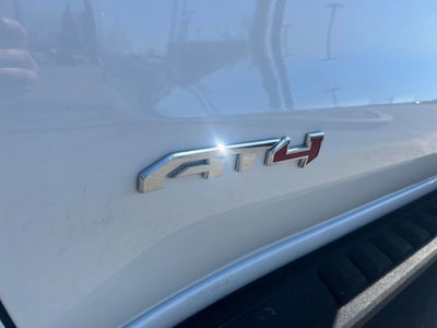 2025 GMC Sierra 1500 AT4