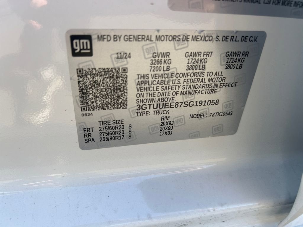 2025 GMC Sierra 1500 AT4