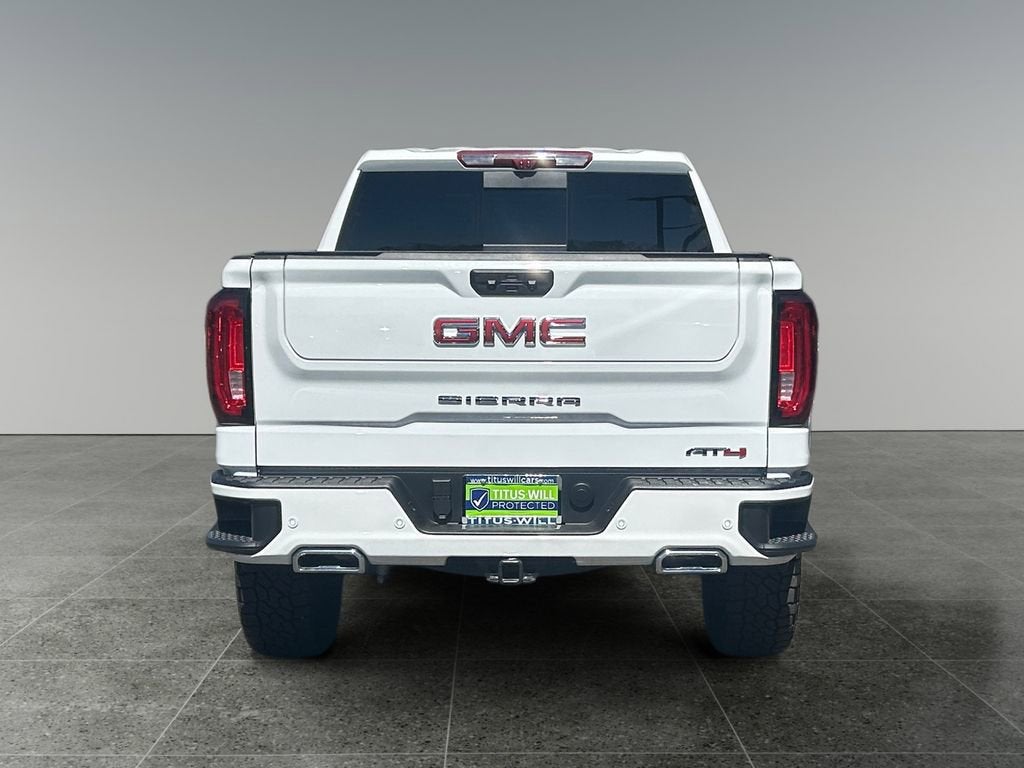 2025 GMC Sierra 1500 AT4
