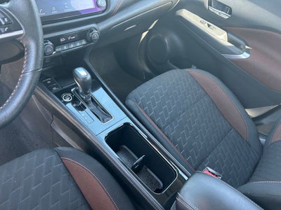 2021 Nissan Kicks SR