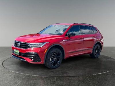 2024 Volkswagen Tiguan SE R-Line Black