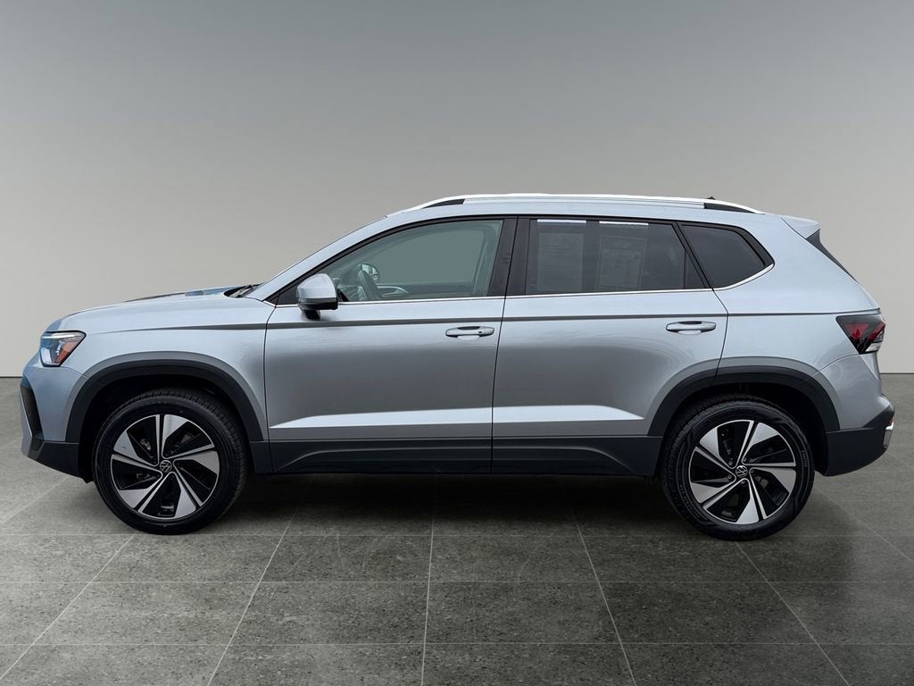 2025 Volkswagen Taos SE