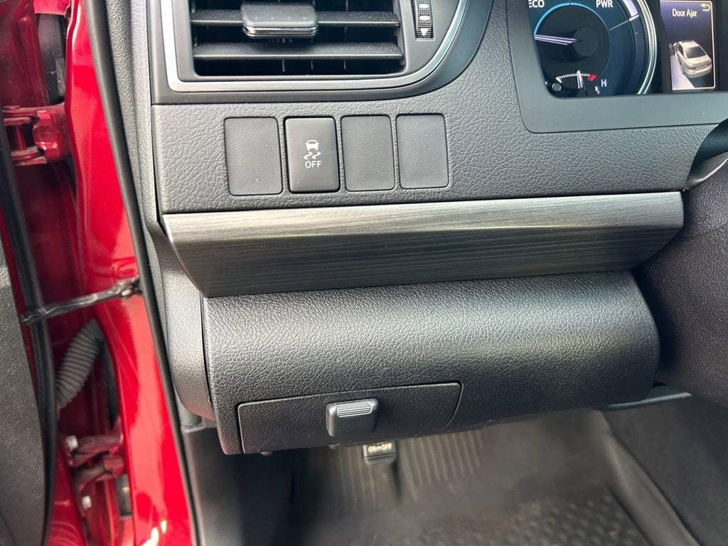 2017 Toyota Camry Hybrid LE