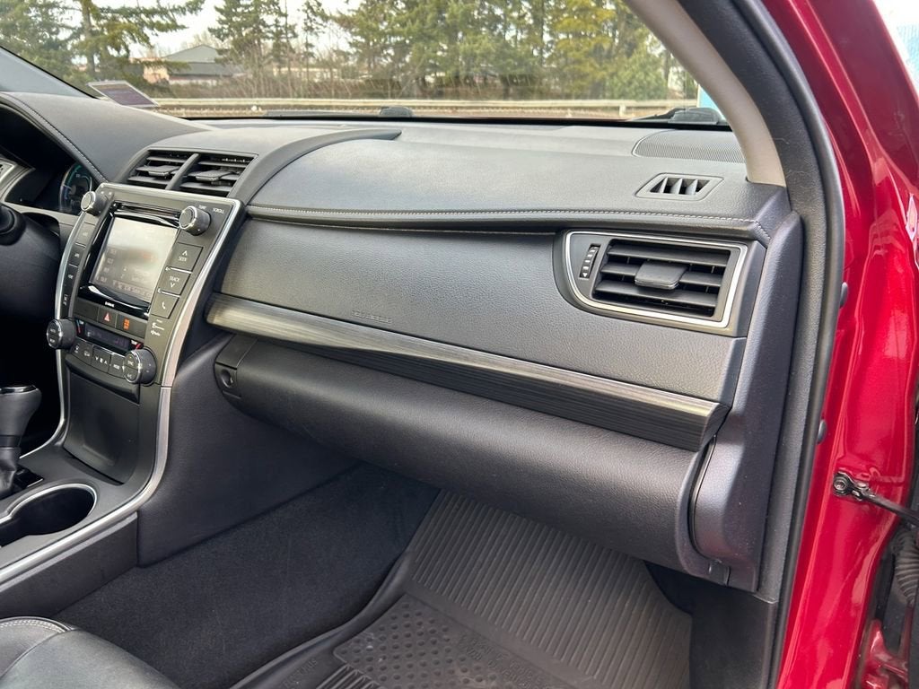 2017 Toyota Camry Hybrid LE