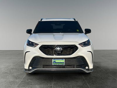 2022 Toyota Highlander XSE