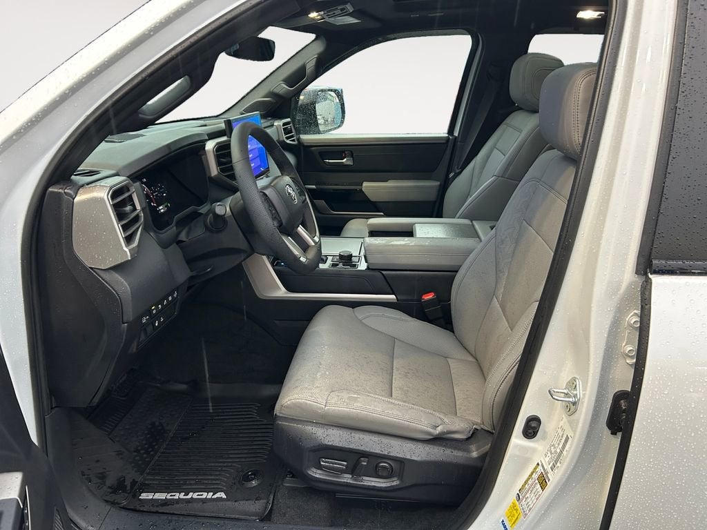 2025 Toyota Sequoia SR5