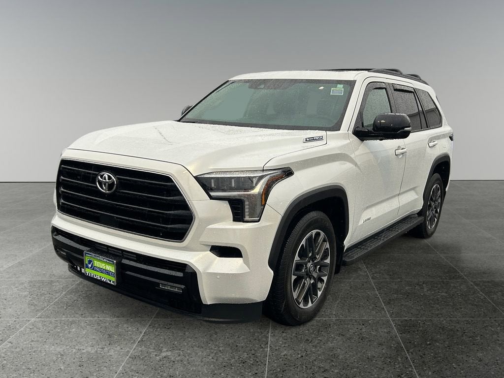 2025 Toyota Sequoia SR5