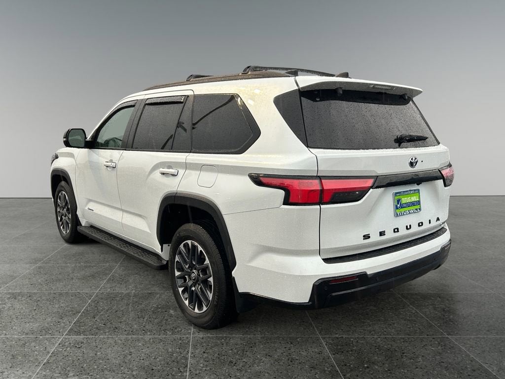 2025 Toyota Sequoia SR5