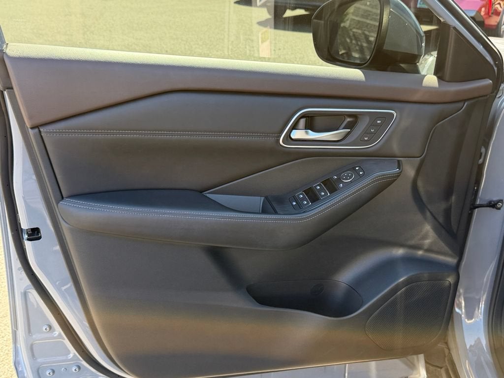 2023 Nissan Rogue Platinum Intelligent AWD