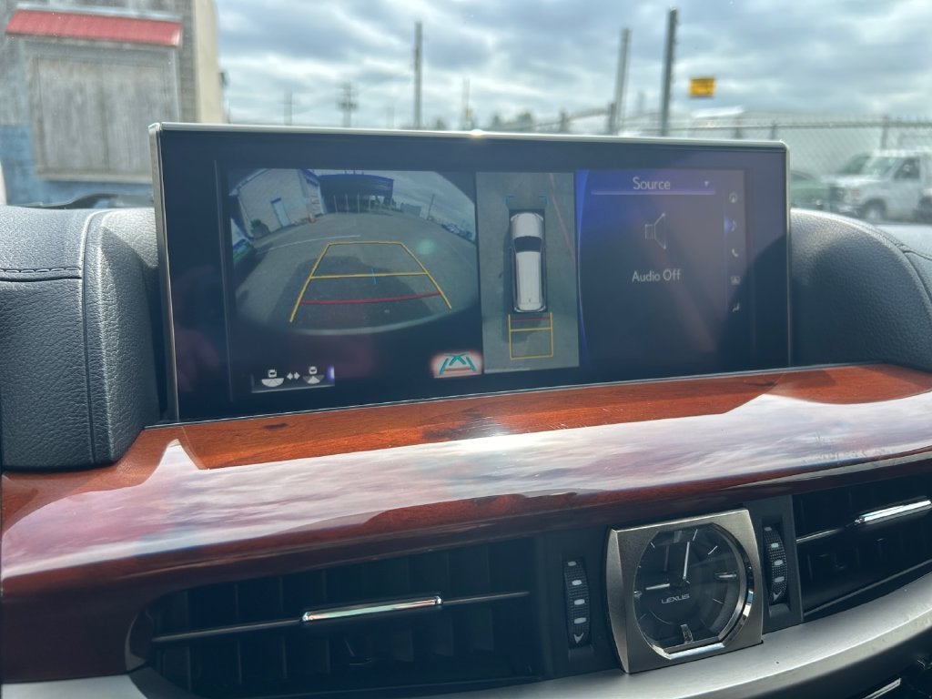 2021 Lexus LX LX 570