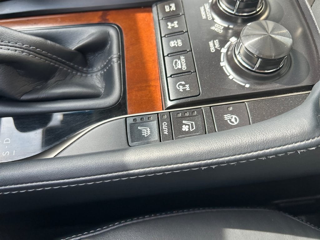 2021 Lexus LX LX 570