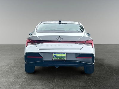 2025 Hyundai Elantra SEL Convenience