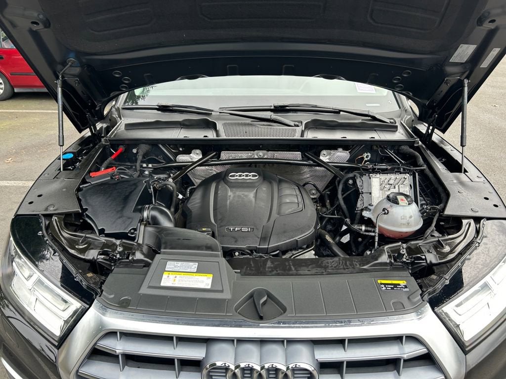 2020 Audi Q5 Premium Plus