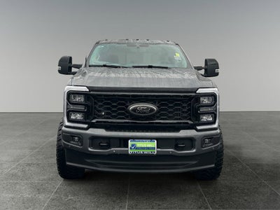 2025 Ford Super Duty F-350 SRW Lariat Ultimate Package
