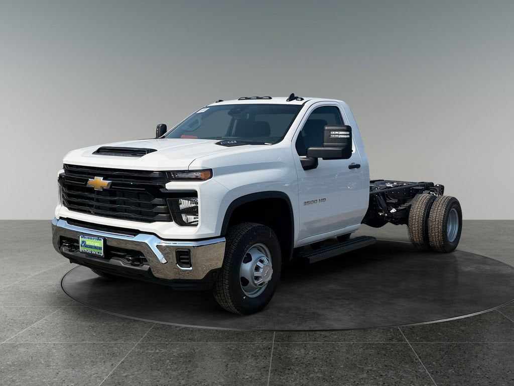 2026 Chevrolet Silverado 3500 HD Chassis Cab Work Truck