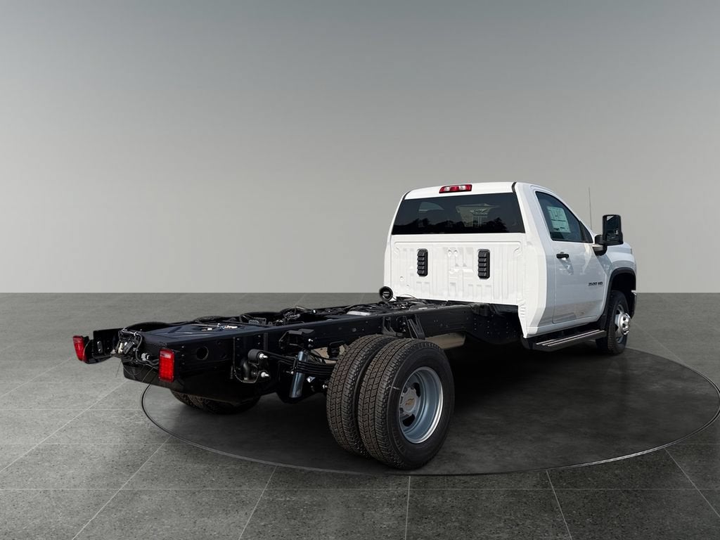 2026 Chevrolet Silverado 3500 HD Chassis Cab Work Truck