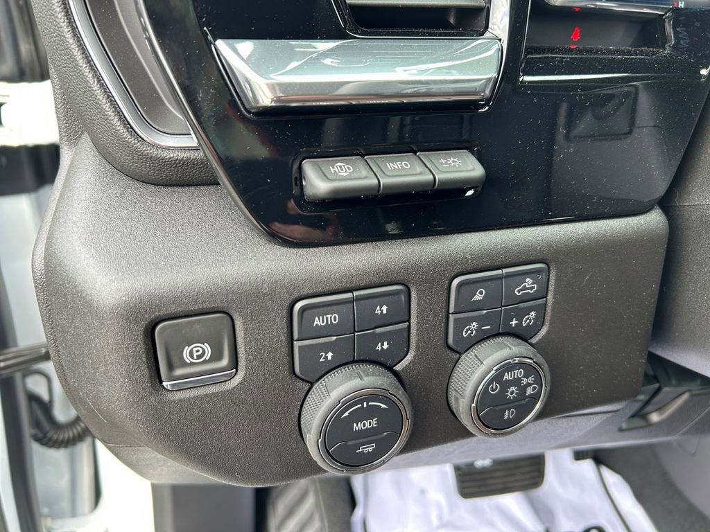 2025 Chevrolet Silverado 3500 HD High Country