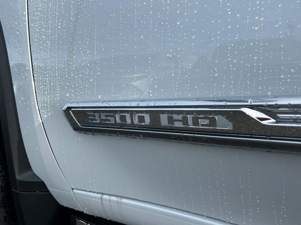 2026 Chevrolet Silverado 3500 HD High Country