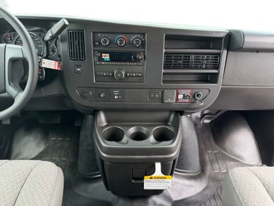 2025 Chevrolet Express Cargo WT