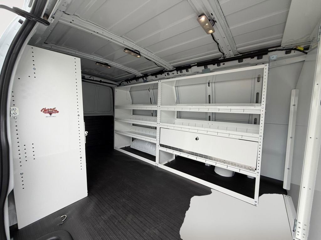 2025 Chevrolet Express Cargo WT