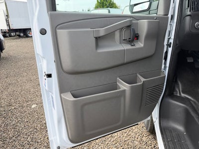 2026 Chevrolet Express Cargo 1WT