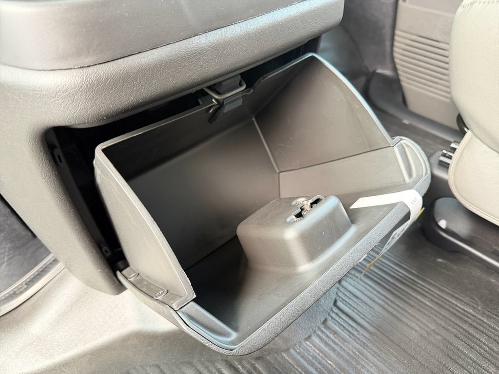 2026 Chevrolet Express Cargo 1WT