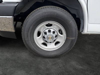 2026 Chevrolet Express Cargo 1WT