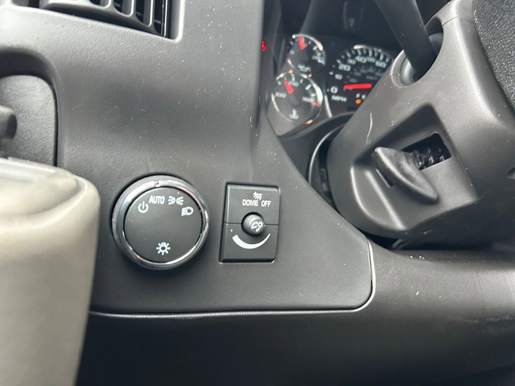 2026 Chevrolet Express Cargo 1WT