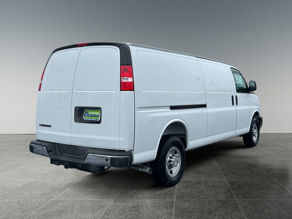 2026 Chevrolet Express Cargo 1WT