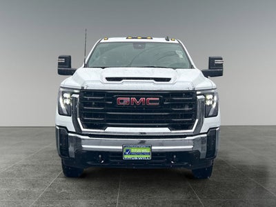 2026 GMC Sierra 3500 HD Chassis Cab Pro