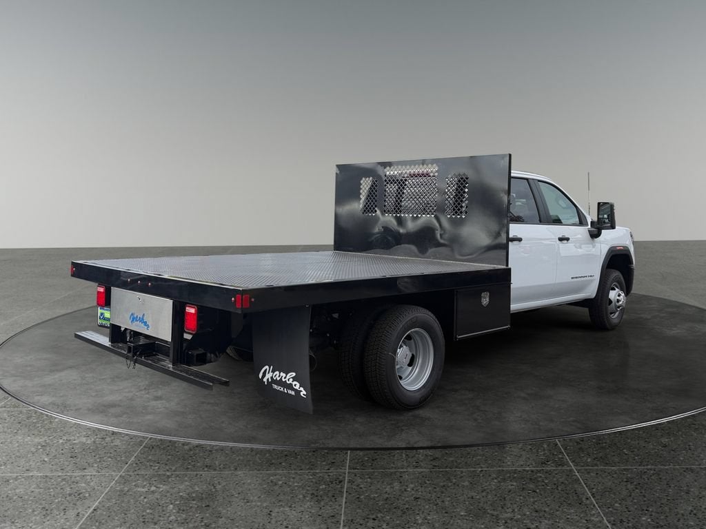 2026 GMC Sierra 3500 HD Chassis Cab Pro
