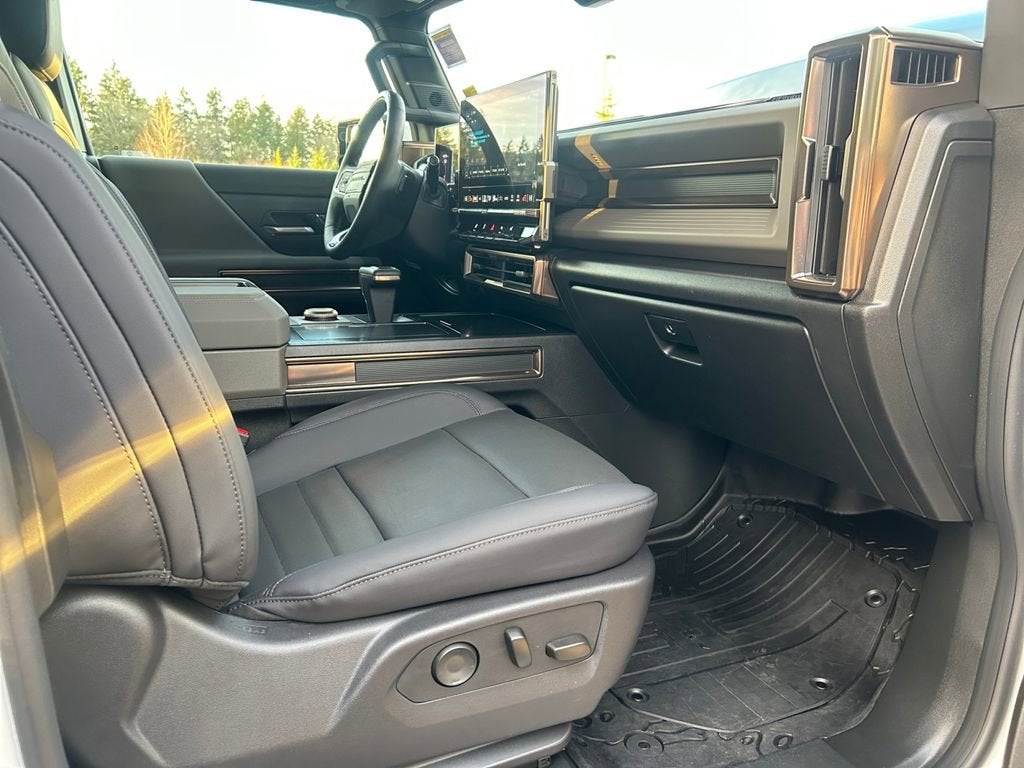 2025 GMC HUMMER EV SUV 2X