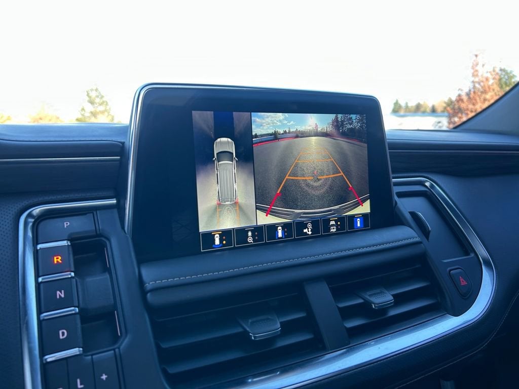 2023 GMC Yukon XL SLT