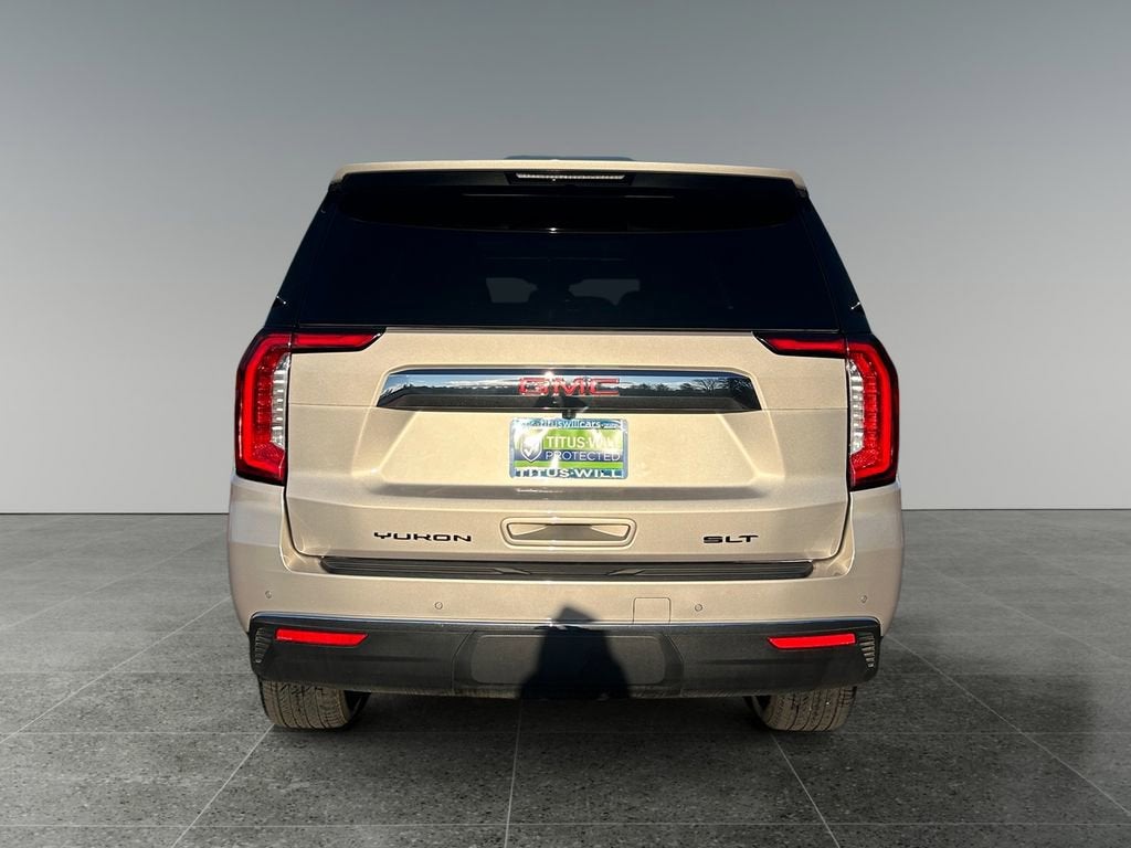 2023 GMC Yukon XL SLT