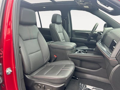 2025 Chevrolet Suburban RST