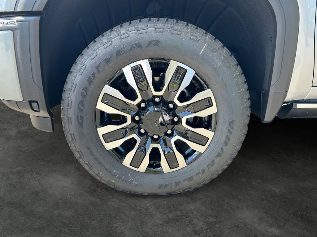2026 GMC Sierra 3500HD Denali Ultimate - Photo 5